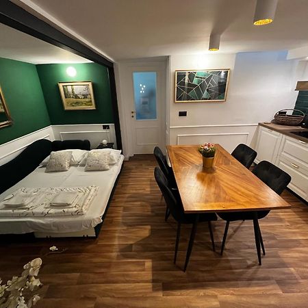 Db Interiors Apartment Сплит Екстериор снимка